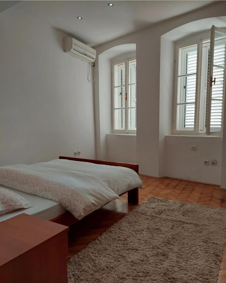 Apartment Agata Herceg Novi Exterior foto